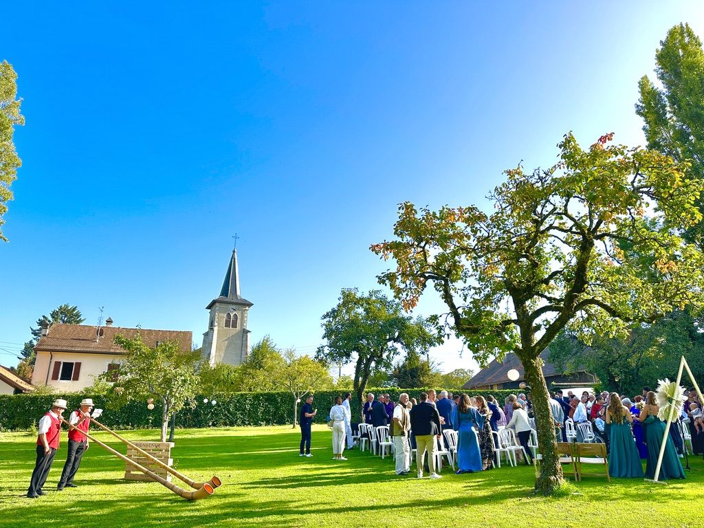 Cors des Alpes pour l'accueil des invités